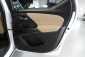 2023 Chev Traverse Premier White 025
