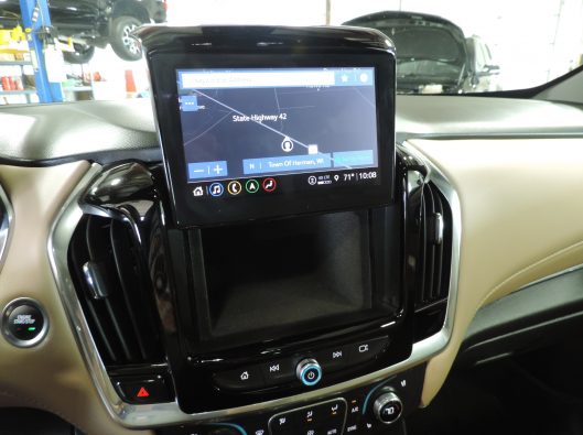2023 Chev Traverse Premier White 048