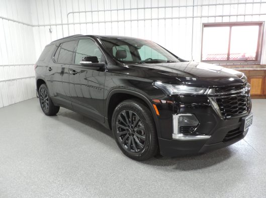 2023 Chev Traverse RS Black 009