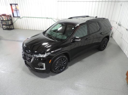 2023 Chev Traverse RS Black 016
