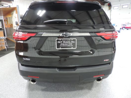 2023 Chev Traverse RS Black 017