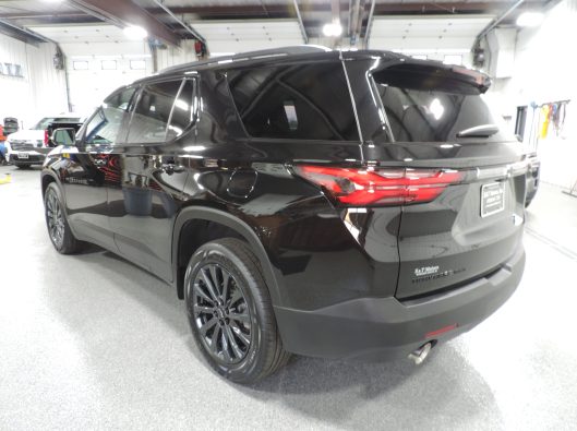 2023 Chev Traverse RS Black 018