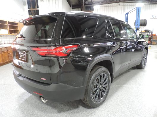 2023 Chev Traverse RS Black 019