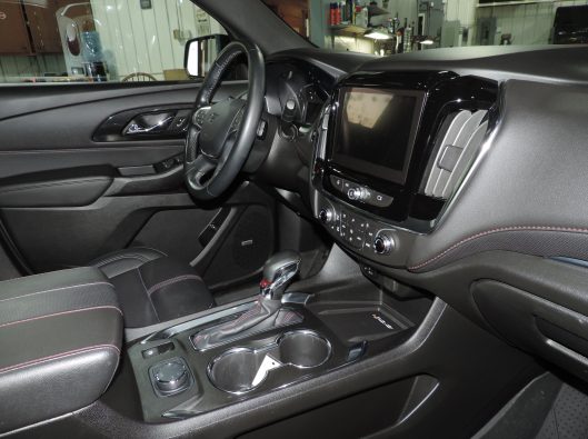 2023 Chev Traverse RS Black 023