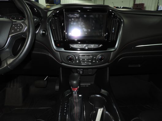 2023 Chev Traverse RS Black 037
