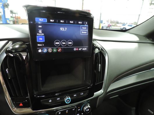 2023 Chev Traverse RS Black 040