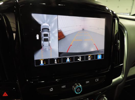 2023 Chev Traverse RS Black 042