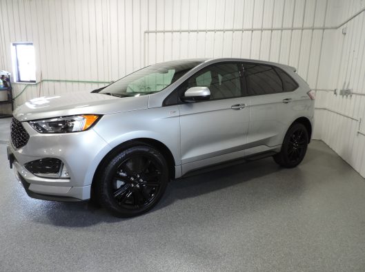 2023 Ford Edge ST 003