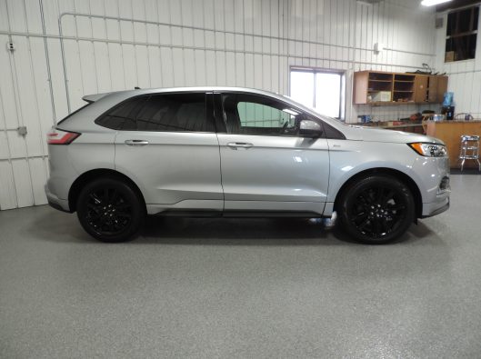 2023 Ford Edge ST 011
