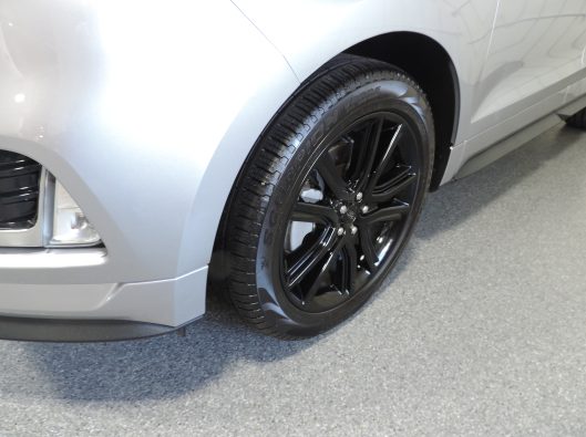 2023 Ford Edge ST 014