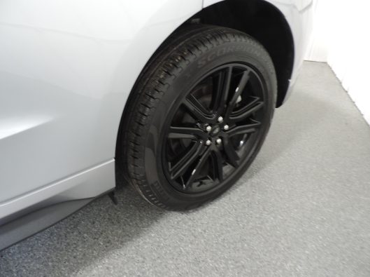 2023 Ford Edge ST 015