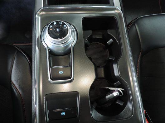 2023 Ford Edge ST 038