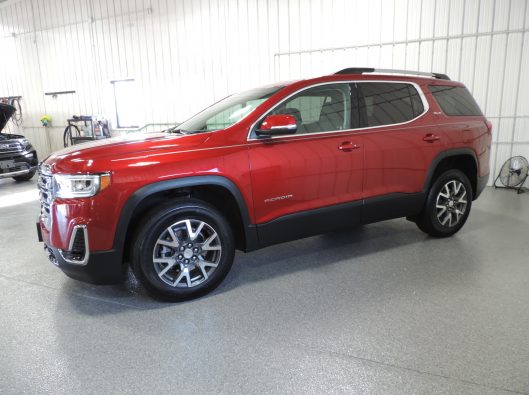 2023 GMC Acadia Red 004
