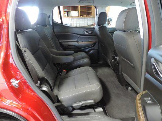 2023 GMC Acadia Red 021