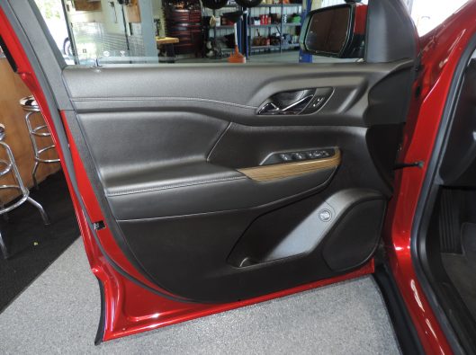 2023 GMC Acadia Red 028