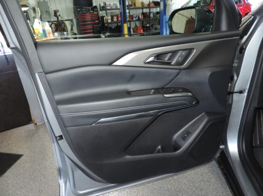 2025 Chev Traverse 2LT 123410 034