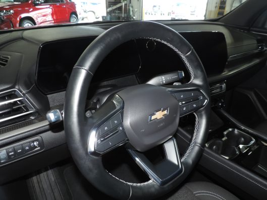 2025 Chev Traverse 2LT 123410 037