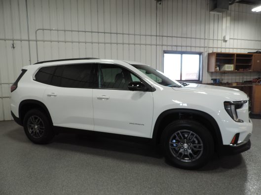 2025 GMC Acadia White 010