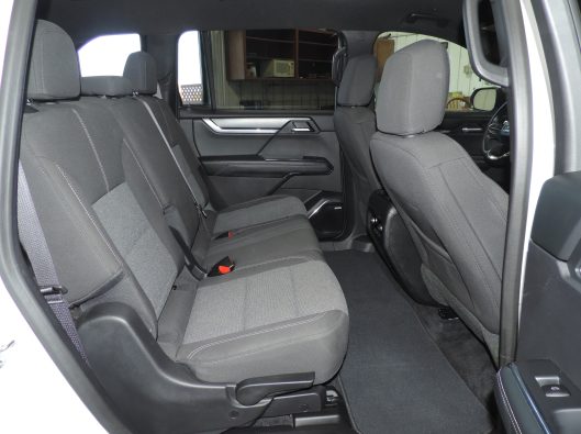 2025 GMC Acadia White 023