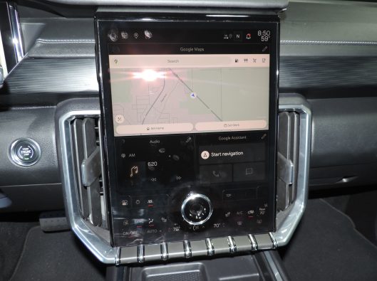 2025 GMC Acadia White 035