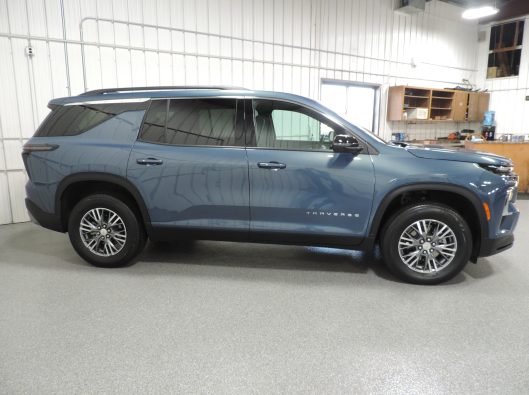 2025 Lakeshore Blue Traverse 011