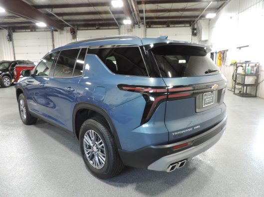 2025 Lakeshore Blue Traverse 014