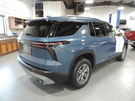 2025 Lakeshore Blue Traverse 015
