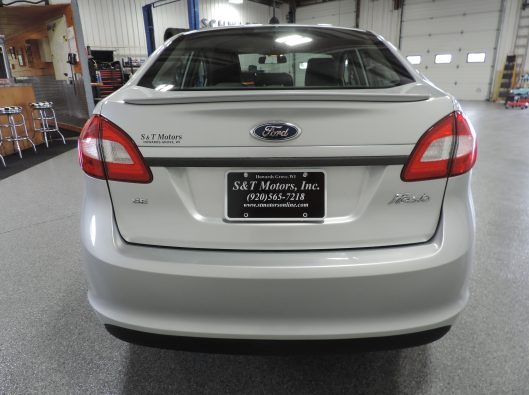 2011 Ford Fiesta 037