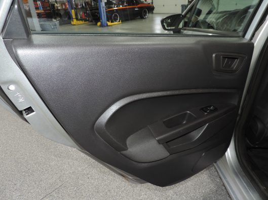 2011 Ford Fiesta 049