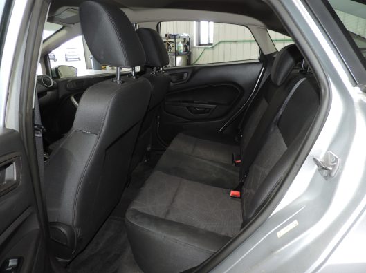 2011 Ford Fiesta 050