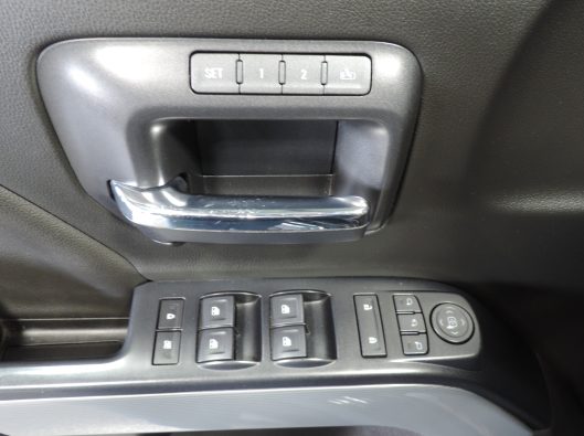 2018 HD 2500 LTZ Silverado 044