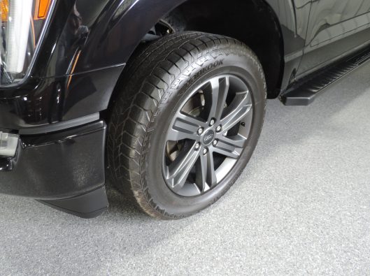 2023 Ford F150 Black 016