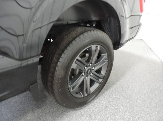 2023 Ford F150 Black 018