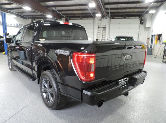 2023 Ford F150 Black 022