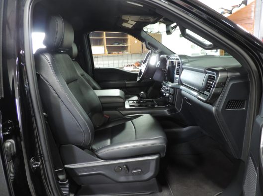 2023 Ford F150 Black 026