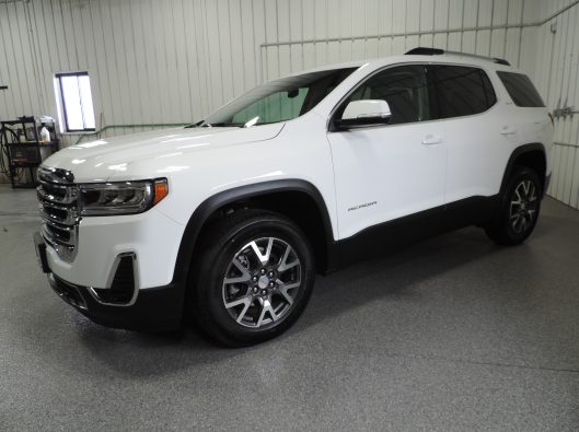 2023 GMC Acadia SLE White 002