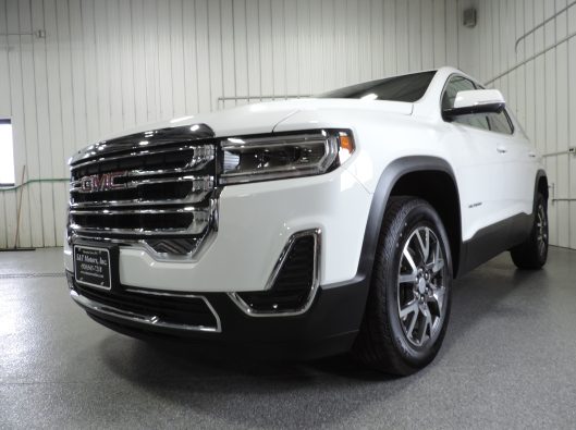 2023 GMC Acadia SLE White 008