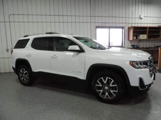 2023 GMC Acadia SLE White 010