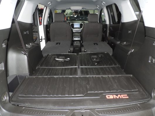 2023 GMC Acadia SLE White 024