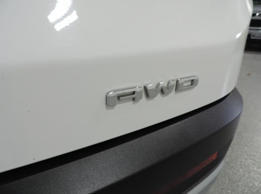 2023 GMC Acadia SLE White 026