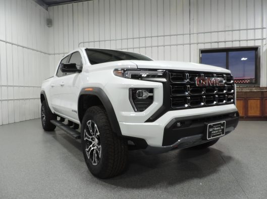 2024 GMC Canyon AT4 008