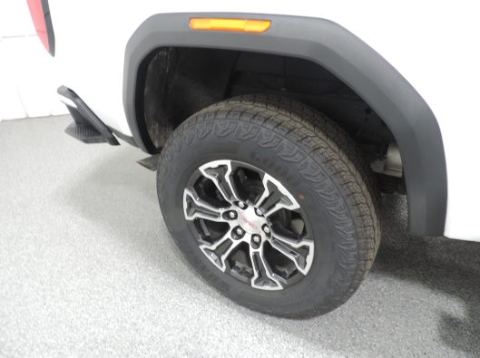 2024 GMC Canyon AT4 016