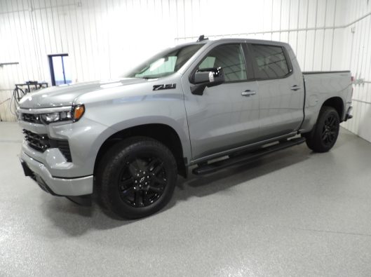 2025 Chev Silverado 004