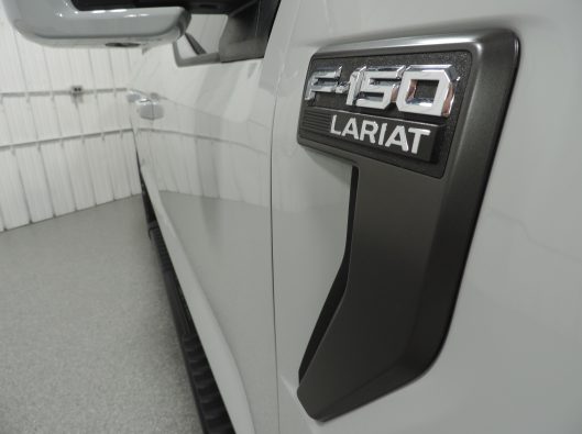 2023 Ford F150 Lariat 014