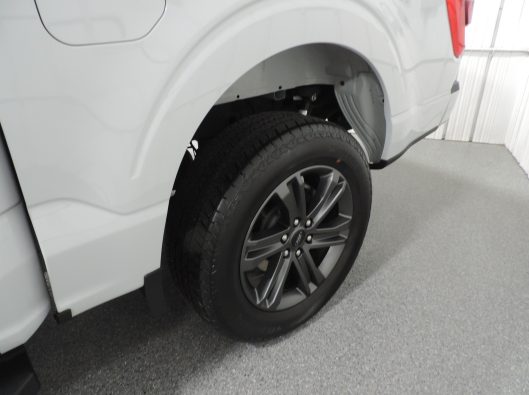 2023 Ford F150 Lariat 021