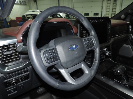 2023 Ford F150 Lariat 043