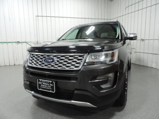 2016 Ford Explorer Platinum 004