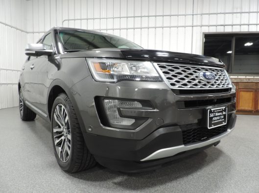 2016 Ford Explorer Platinum 007