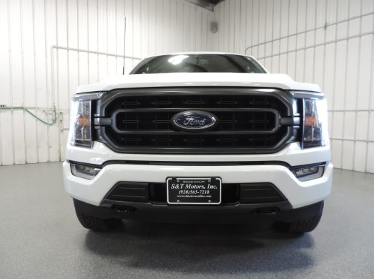 2022 Ford F150 White 007