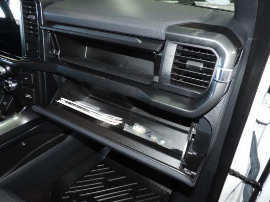 2022 Ford F150 White 030